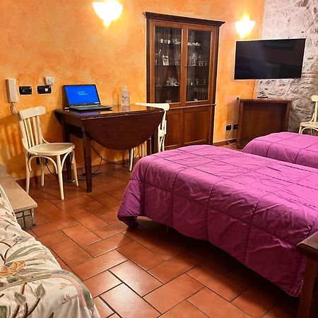 Albergo Diffuso Locanda Specchio Di Diana Nemi Bagian luar foto