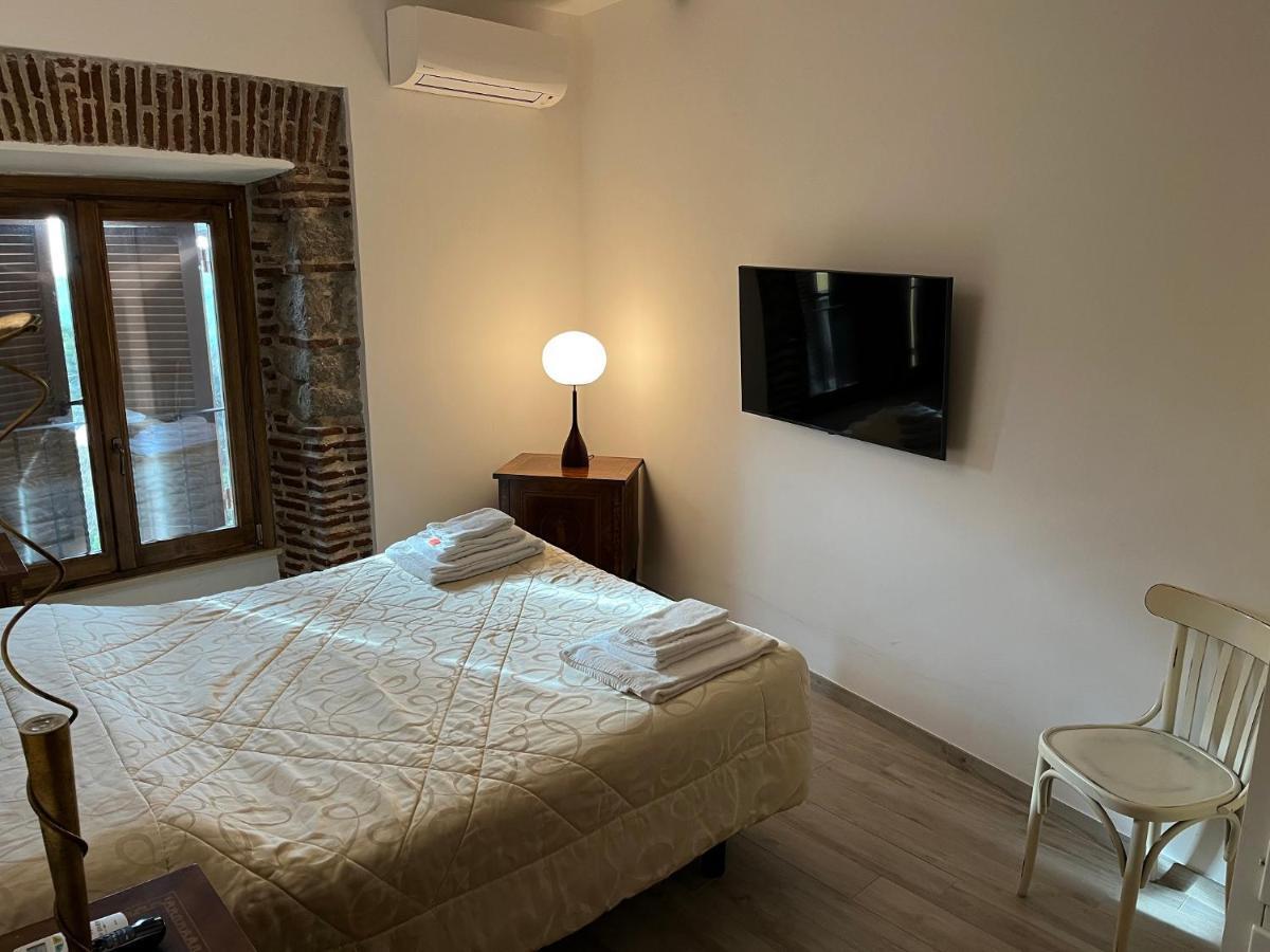 Albergo Diffuso Locanda Specchio Di Diana Nemi Bagian luar foto