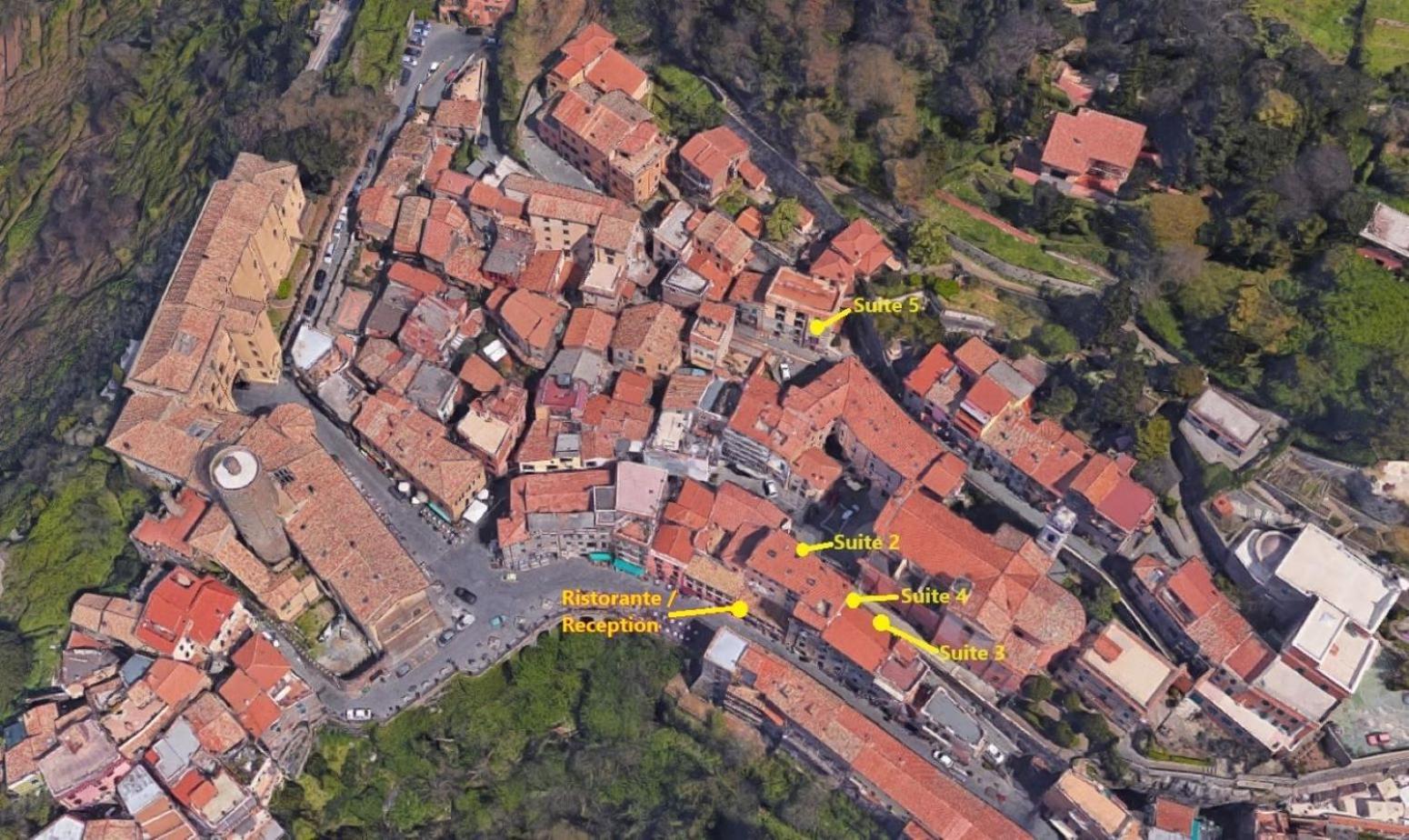 Albergo Diffuso Locanda Specchio Di Diana Nemi Bagian luar foto