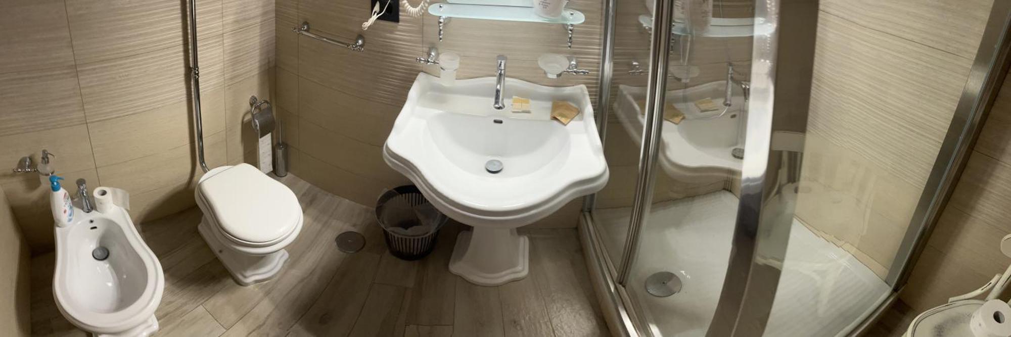 Albergo Diffuso Locanda Specchio Di Diana Nemi Ruang foto